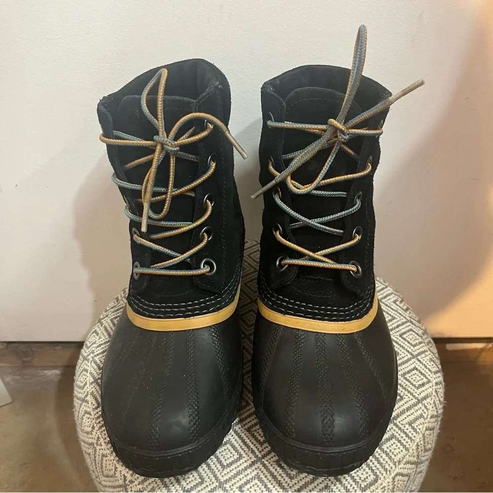 Sorel Cheyanne II Black Waterproof Winter Snow Duck Boot Youth Size 4